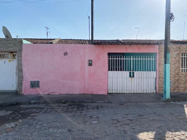 Casa de 50m² em Maceió