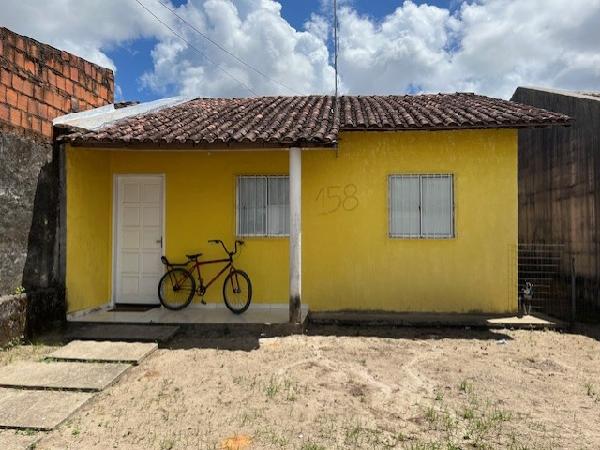 Casa de 64m² em Maceió