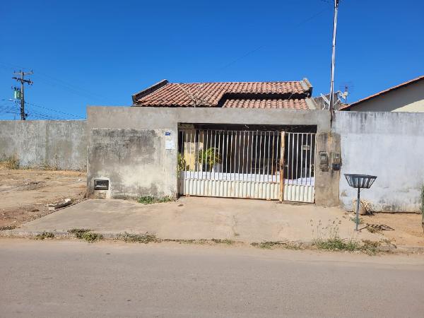 Casa de 63m² em Luís Eduardo Magalhães