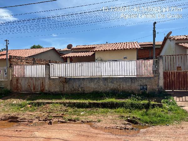Casa em Águas Lindas de Goiás