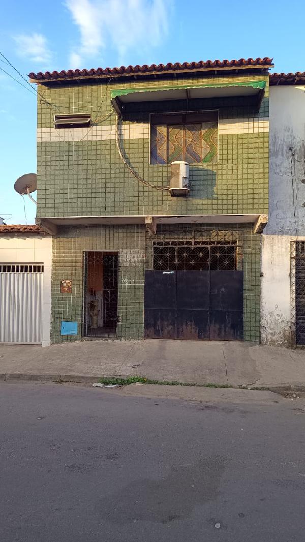 Casa de 128m² em Fortaleza