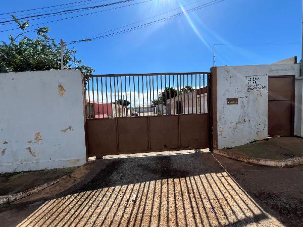 Casa de 54m² em Valparaíso de Goiás