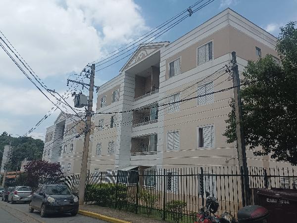 Apartamento de 44m² em Cotia