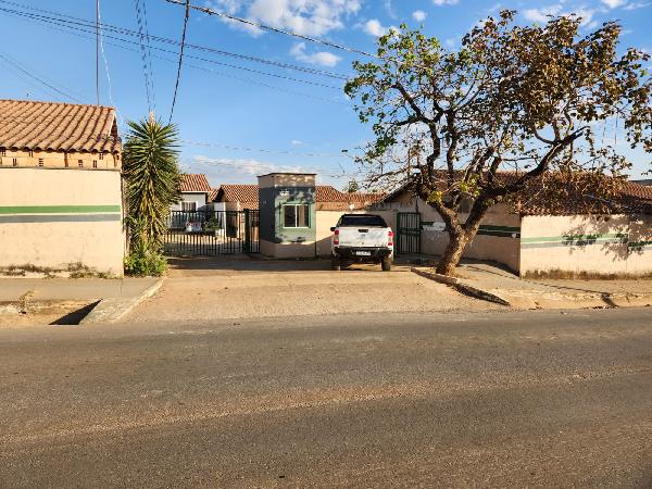 Casa de 47m² em Valparaíso de Goiás