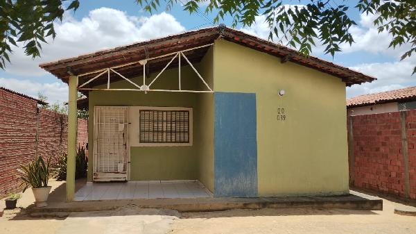 Casa de 61m² em Teresina