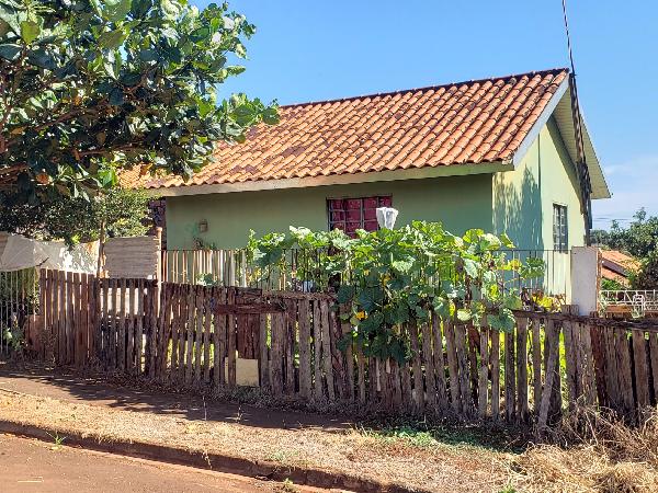 Casa de 36m² em Bela Vista do Paraíso