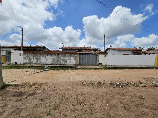 Casa de 61m² em Extremoz