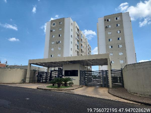 Apartamento de 54m² em Uberaba