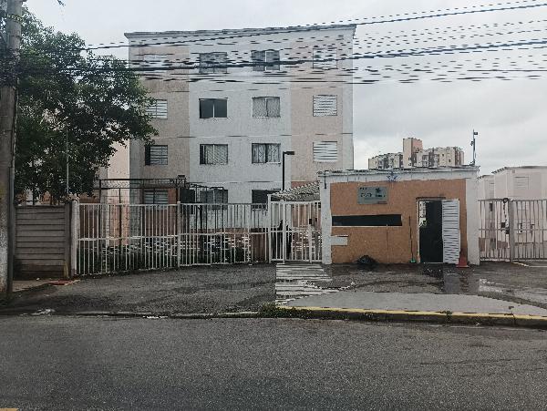 Apartamento de 40m² em Osasco