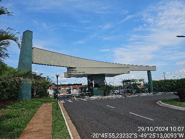 Casa de 44m² em São José do Rio Preto