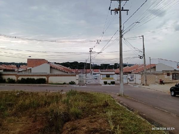 Casa de 39m² em Fazenda Rio Grande