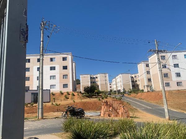 Apartamento de 43m² em Vespasiano