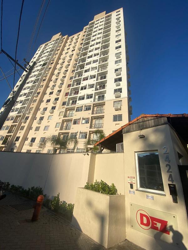 Apartamento de 58m² em São Gonçalo