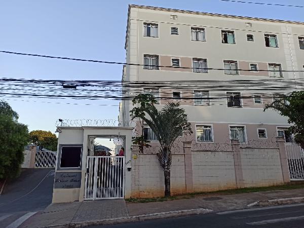 Apartamento de 45m² em Contagem