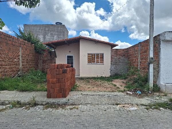 Casa de 50m² em Caruaru