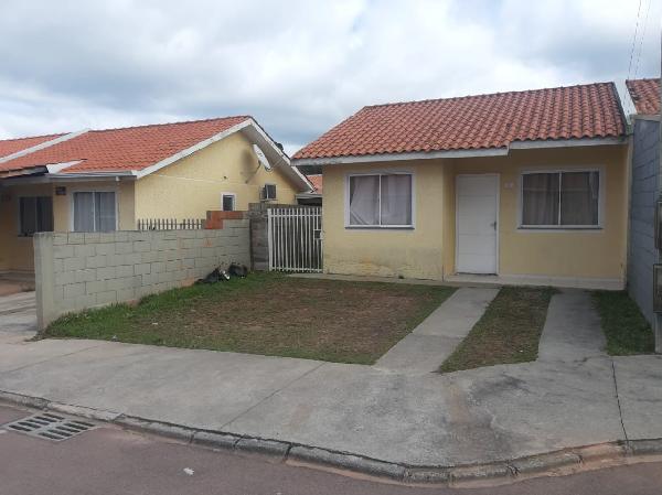 Casa de 42m² em Fazenda Rio Grande