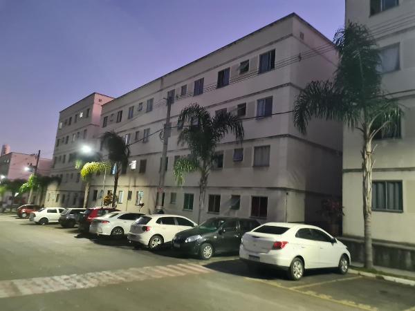 Apartamento de 42m² em Serra