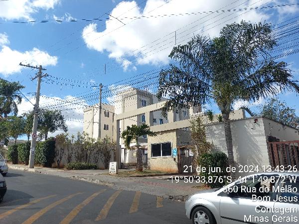 Apartamento de 42m² em Contagem