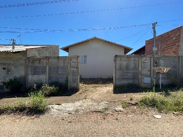 Casa de 76m² em Goianira