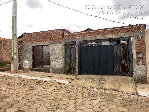 Casa de 43m² em Passos