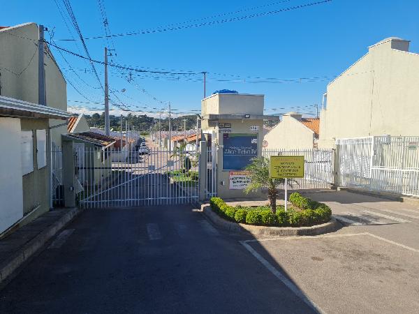 Casa de 43m² em Fazenda Rio Grande