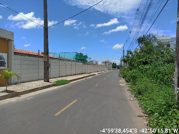 Casa de 61m² em Teresina