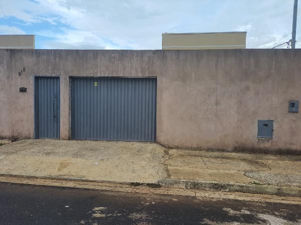 Casa de 46m² em Uberaba