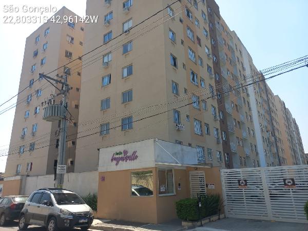 Apartamento de 52m² em São Gonçalo