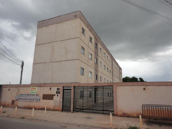 Apartamento de 56m² em Águas Lindas de Goiás