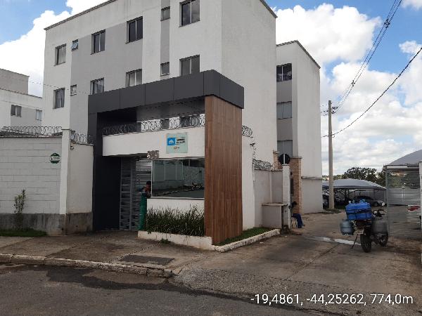 Apartamento de 43m² em Sete Lagoas