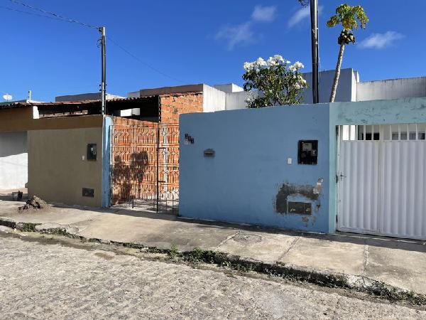 Casa de 53m² em Aracaju