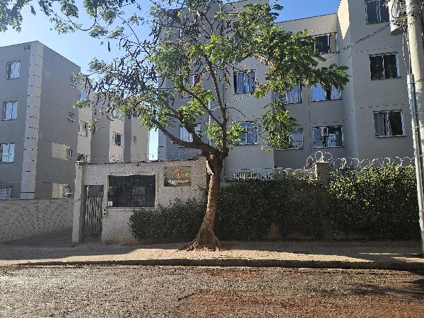 Apartamento de 46m² em Contagem