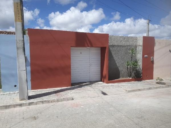 Casa de 46m² em Caruaru