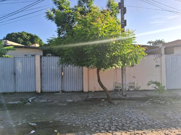 Casa de 56m² em Maracanaú