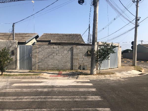 Casa de 51m² em Campos dos Goytacazes