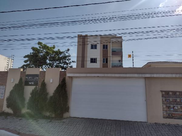 Apartamento de 53m² em Caucaia