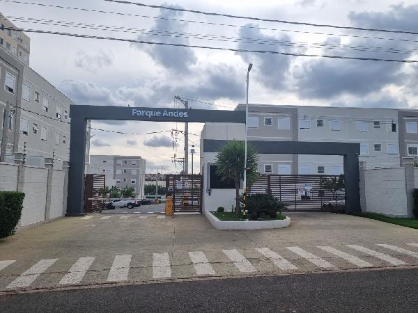 Apartamento de 39m² em Uberaba