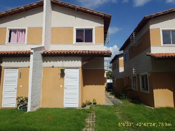 Casa de 61m² em Teresina