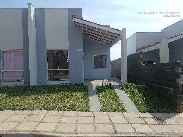 Casa de 59m² em Ponta Grossa