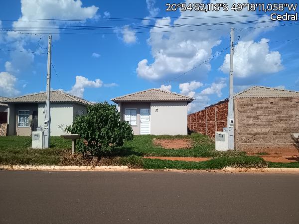 Casa de 44m² em CEDRAL