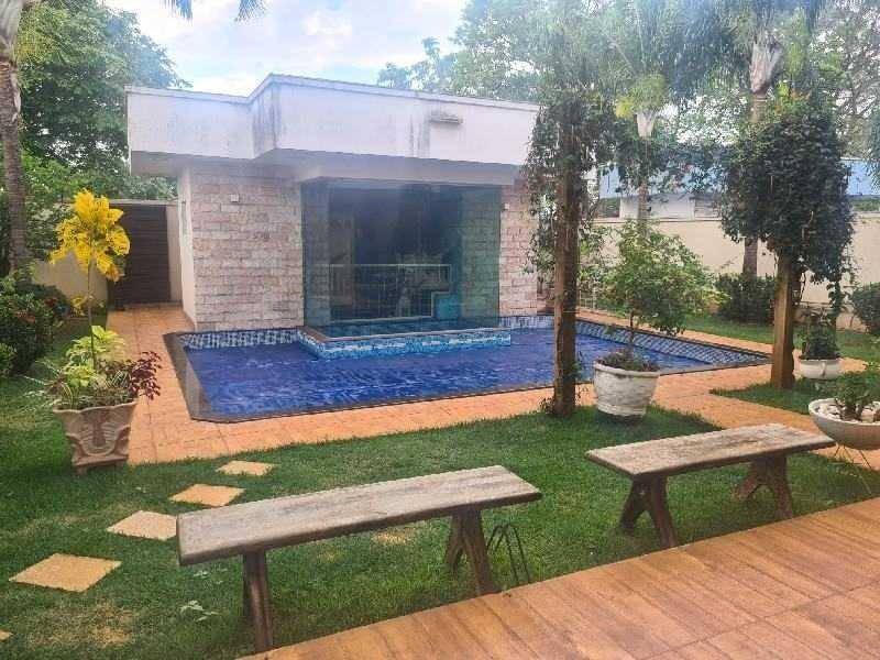 Casa de 457m² em Goiânia (Goiás)