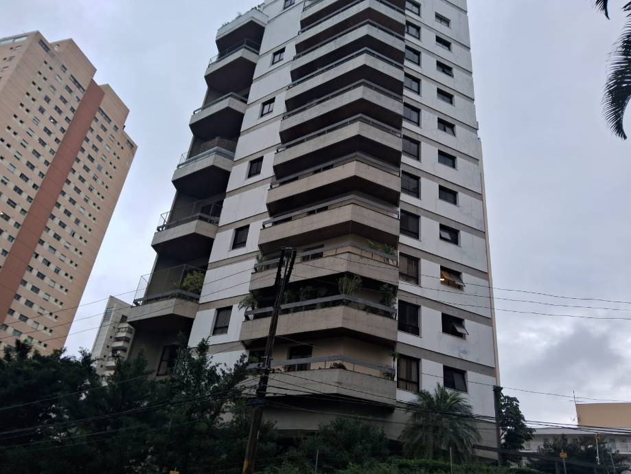 Apartamento de 387m² em São Paulo (São Paulo)