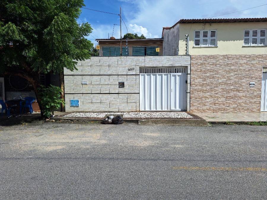 Casa de 227m² em Fortaleza (Ceará)