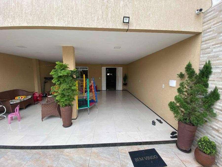 Casa de 227m² em Fortaleza (Ceará)