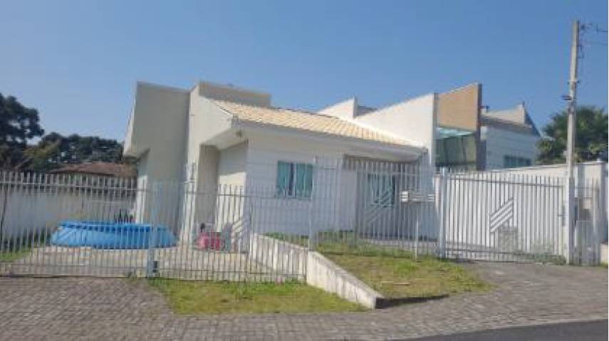 Casa de 0m² em Piraquara (Paraná)