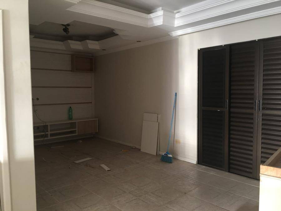 Casa de 248m² em Paranaguá (Paraná)